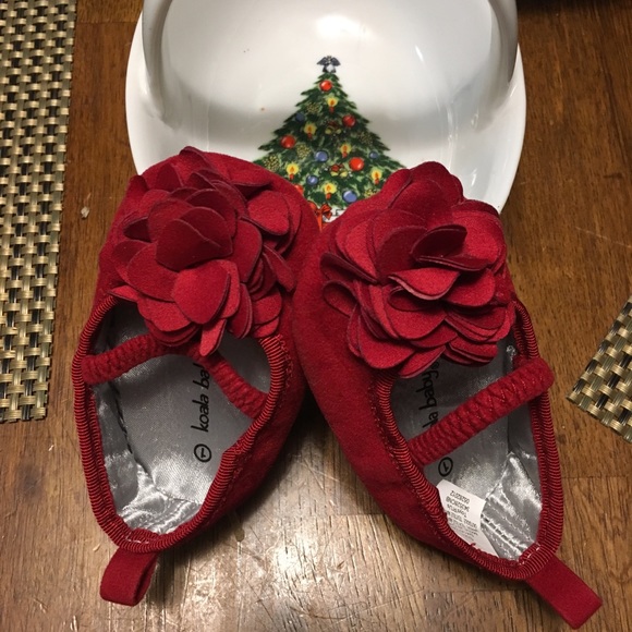 Size 1 Mary Janes - Picture 2 of 4